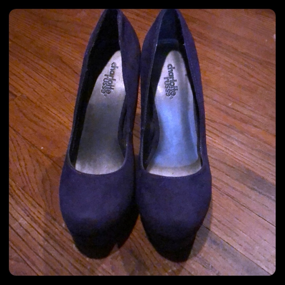 Plum pumps size 6